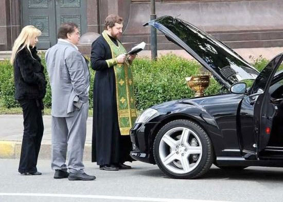 benedizione_alla_nuova_auto